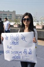 leads protest against rapists in Powai on 22nd Dec 2012 (60).JPG